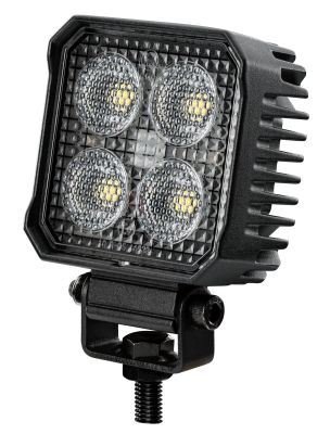 2ZR 357 - КВАДРАТНА СВІТЛОДІОДНА РОБОЧА ЛАМПА VALUEFIT TS1700, 4-LED, 1700LM, 5700K, 24W, З ВІДЧУТТЕМ