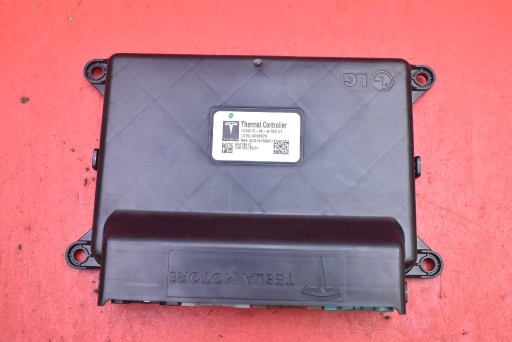 control unit module ECU THERMAL CONTROLLER 1034215-00-A TESLA MODEL X 90D 15-21