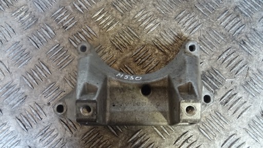 Mercedes-Benz OE Support A2112420340 Boîte vitesse montage support patte Engrenage W212 NR M530