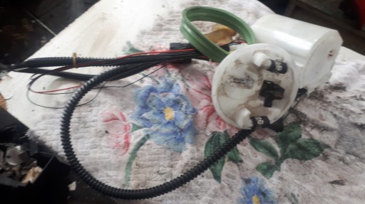 MERCEDES W203 паливний насос 0986580343 BOSCH