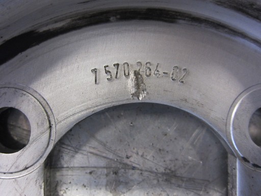 BMW F01 F02 F10 X5 E70 řemenice 550i 750i
