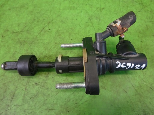 31420-0D110 - Насос зчеплення TOYOTA YARIS II 1.3 b 08R