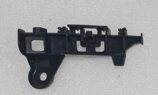 52562-06090 - КРІПЛЕННЯ БАМПЕРА TOYOTA CAMRY V ПЕРЕДНЯ ПРАВА