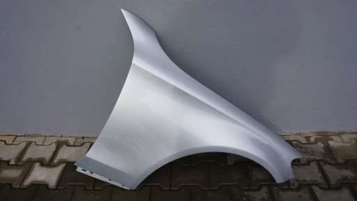 MERCEDES C W 205 - right front fender front