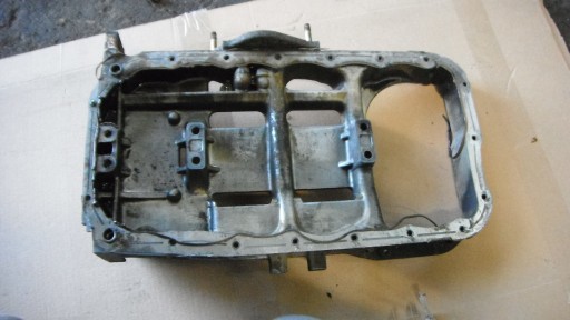 N1 - MAZDA 6 MPV 2.0 CITD ПІДСТАВА ДВИГУНА ЧАША RF5C