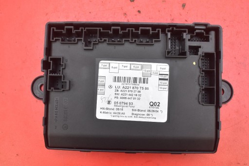 control unit module door left rear part A2218707586 MERCEDES S-KLASA W221 LONG 05-09