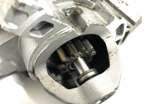 Стартер bmw x3 (f25) 8574102 3.0л дизель 190квт 2015г.