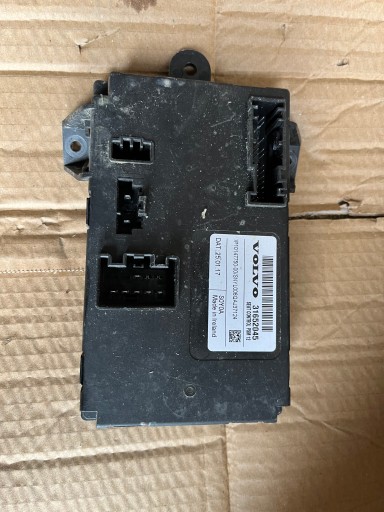 LORK-1273-126478 - Драйвер модуля volvo xc60 ii 31652045