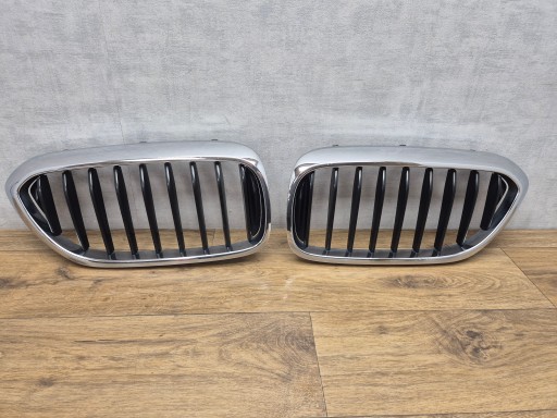 BMW G30 G31 grill grille radiator kidney grilles of a bumper KOMPLET 8070470