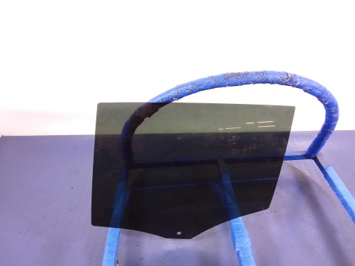 VOLVO V60 і Скло дверей зд л