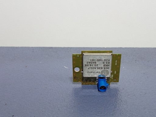 VW PASSAT B6 GPS антенный модуль 3C5035534F