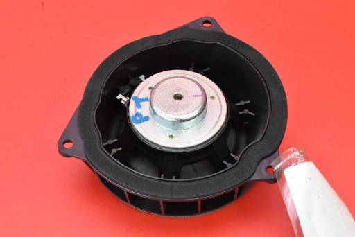 speaker right rear part BMW X5 F15 13-18