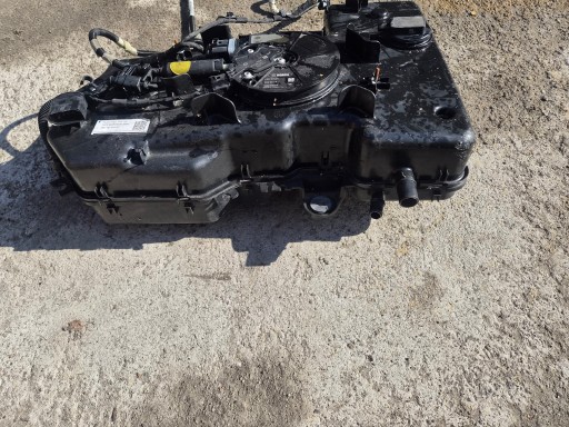 VW T6 Serbatoio serbatoio AdBlue 7E0131877F