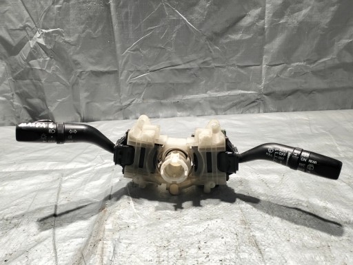DEVIO LUCI TERGICRISTALLO TERGI Tergicristalli KIERUNKOWSKAZY Mazda 6 GJ5J17D325