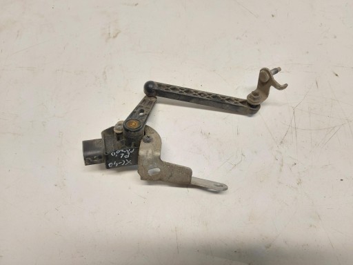 VOLVO XC40 LIFT Sensor poziomowania lichte vorne 32221957
