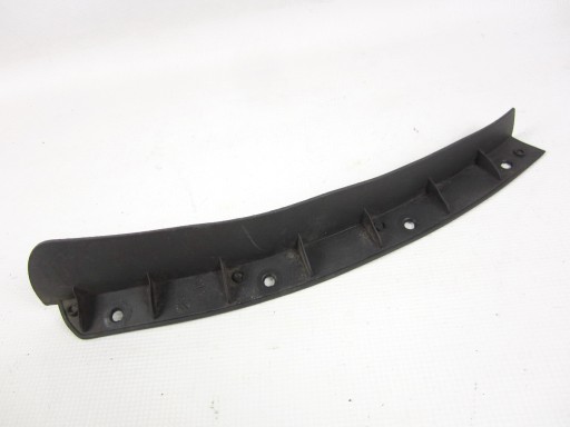 mudguard flap cover front front left Mercedes W251 R-klasa