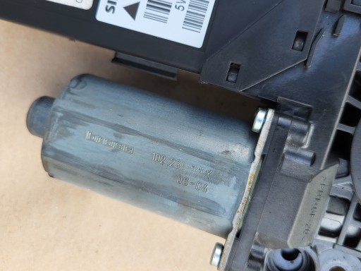 mini motor PODNOSNIKA windows Z door right rear part AUDI A4 B6 B7 8E1959802E ORYG.