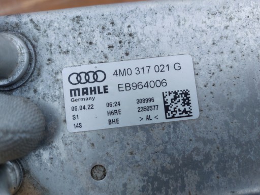 chladic oleje PORSCHE CAYENNE III 22r 9Y 4M0317021G