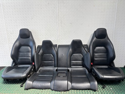 MERCEDES E-KLASA W207 COUPE sedačky přední sedacka boční tapacír kůže