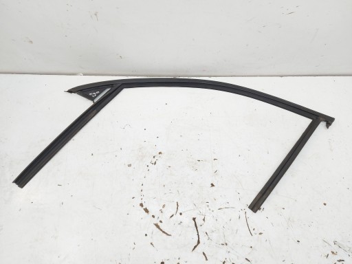 VOLVO XC40 D3 Dichtsatz Tür vorne links 31864769