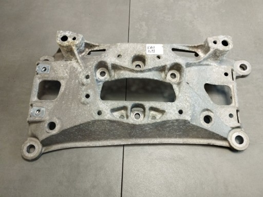 Audi A4 B9 2017 2.0 TFSI Stütze LOZE Getriebe 8W0399262AE