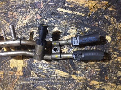 AUDI A4 B8 2.0 TDI fuel hose 03L201360E