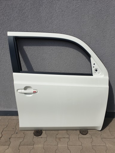door front front right DAIHATSU MATERIA KOD W09