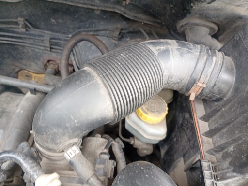 vedení vzduchový trouba VW Fox 05-11 1.2 6V