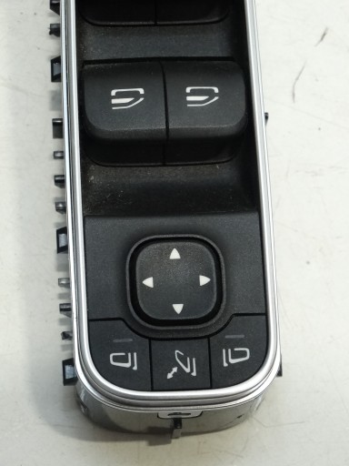 PANEL Fenster links vorne MERCEDES BENZ W167 W177 W247 A1679059803