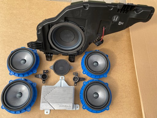 96370-D7100, 96370-D7100 - Hyundai tucson iii krell audio kit колонка