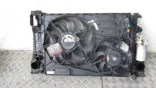 052/xxx - Volvo xc60 2.4 вентилятори радіатора комплект