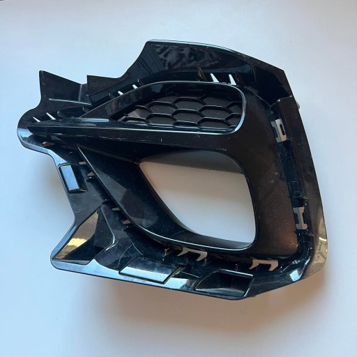 MG ZS SUV LIFT 2020-> grid left front 10699378