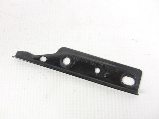 support holder of the front front of a bumper right Mercedes W212 Lift