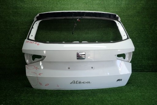 SEAT ATECA LIFT 21- boot doors rear part