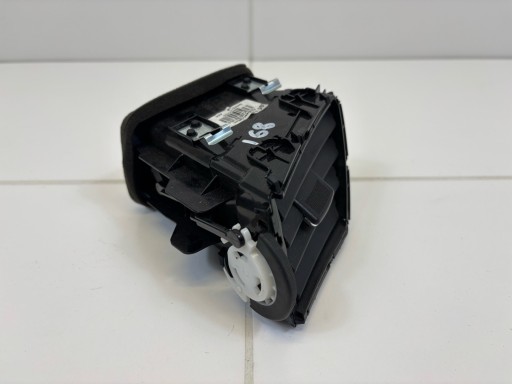 grid air conditioning devices left side Nissan Qashqai J11 2018 68761HV00B