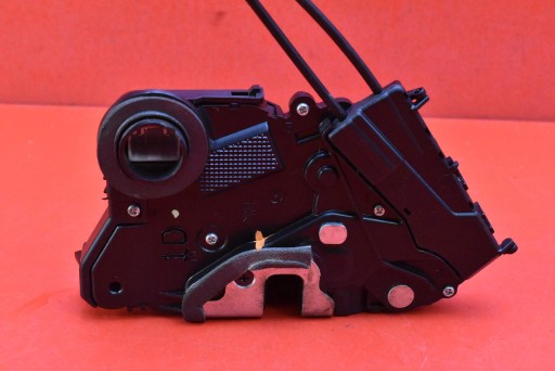 lock door left front front EU TOYOTA PRIUS III XW30 09-11