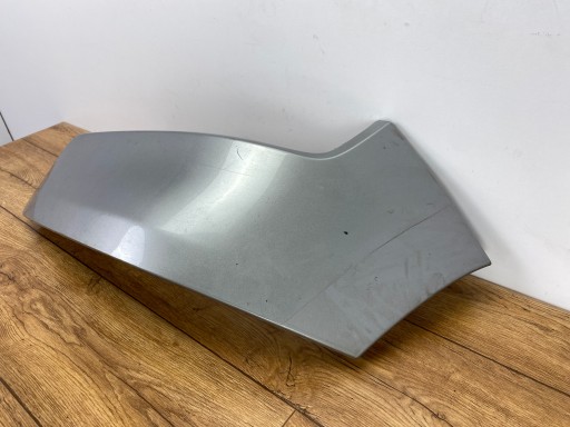left moulding below lampe 5.7 Ram 1500 2019+
