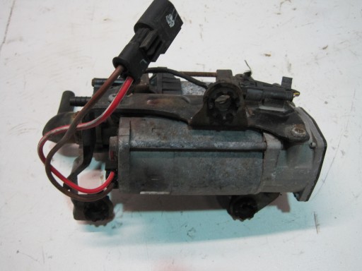 pump springing BMW 6861882