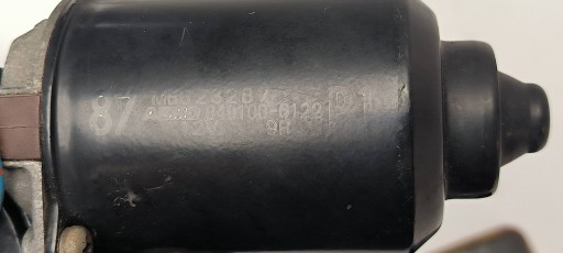 engine of wipers MB623287 MITSHUBISHI PAJERO