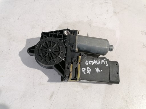 Skoda Octavia and module of the window right front EU