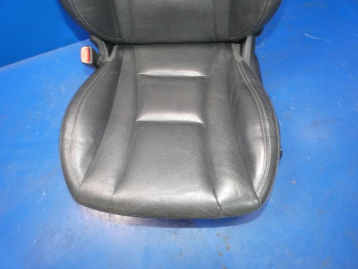 HYUNDAI I30 II seat left driver´s leather GRZANY