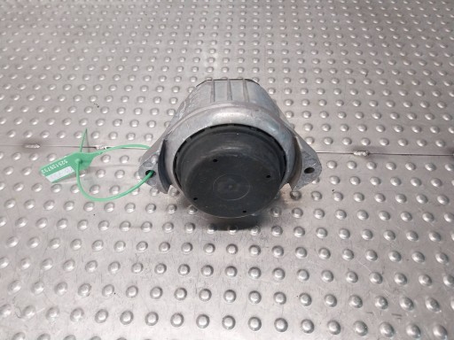 holder engine mount right 6773743 BMW E92 E81 E87 E90 E91 E93 N43 N47