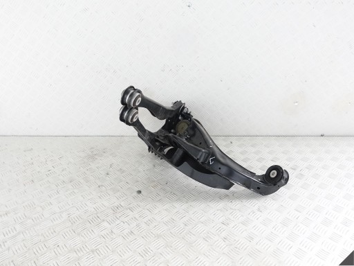 MINI F55 F56 F57 otoč čepu rameno záď levý
