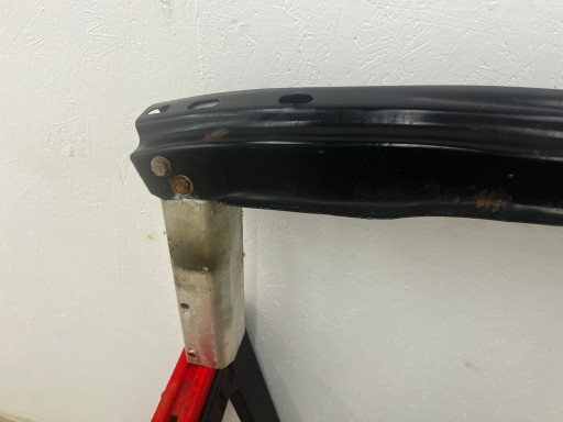 AUDI A4 B8 LIFT A5 RINFORZO PARAURTI Traversa Paraurti posteriore 8T0807313 8K0807331E