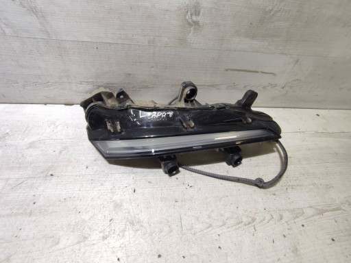 Peugeot 2008 II 2020 left side light LED do running daytime