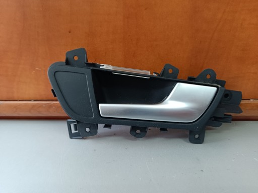 handle inner right rear part right rear Audi A5 8T LED 8K0839020E