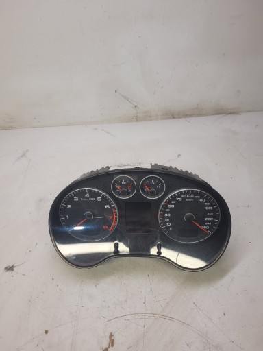 Счетчик часы AUDI A3 8P Lift EU 8P0920931T 1.8 T