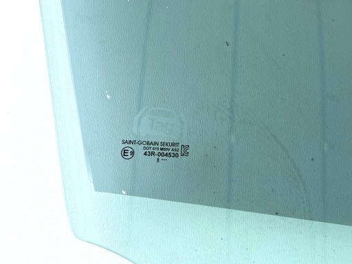 window door front right side INFINITI QX50 2018+