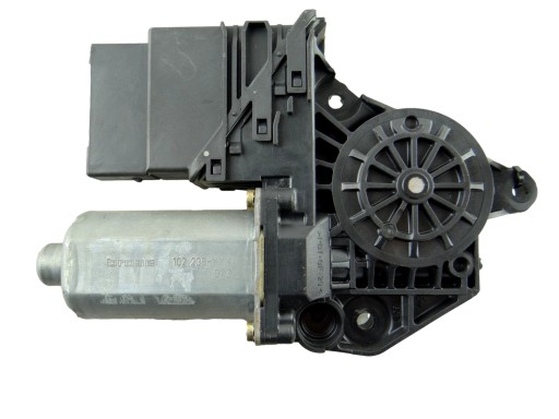 engine lifting of the window right rear part VOLKSWAGEN GOLF IV 0 130 821 766