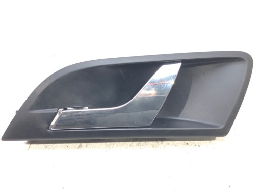 ДВЕРНА РУЧКА ЗАДНЯ ЛІВА SKODA SUPERB II 08-15 3T0839247